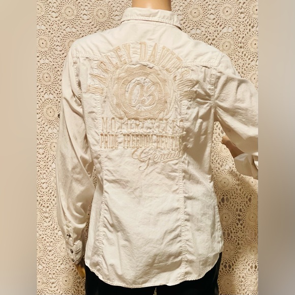 Beautiful Ladies Harley Davidson Button Down Anniversary Edition Shirt. - Picture 4 of 10
